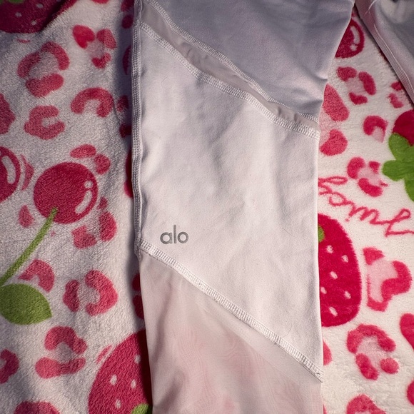 ALO Yoga Classic White Leggings - Picture 1 of 6